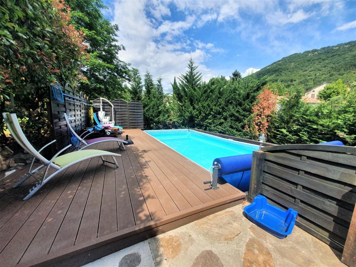 Mes Maisons Gardoises, Two Gites Sleeping 13 With Two Private Pools, Kids Room, Laundry, Disco, Free Wifi, Linen And Dog'S Are Welcome Gagnières Екстериор снимка